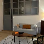 Lucas II Appartement 35 M2 Hotel Particulier XVII Ieme Siecle Centre Historique Clermont-Ferrand Cathedrale
