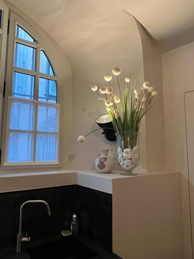 35 M2 Particulier Xvii Ieme Centre Historique Clermont-ferrand-lucas Ii Appartement *