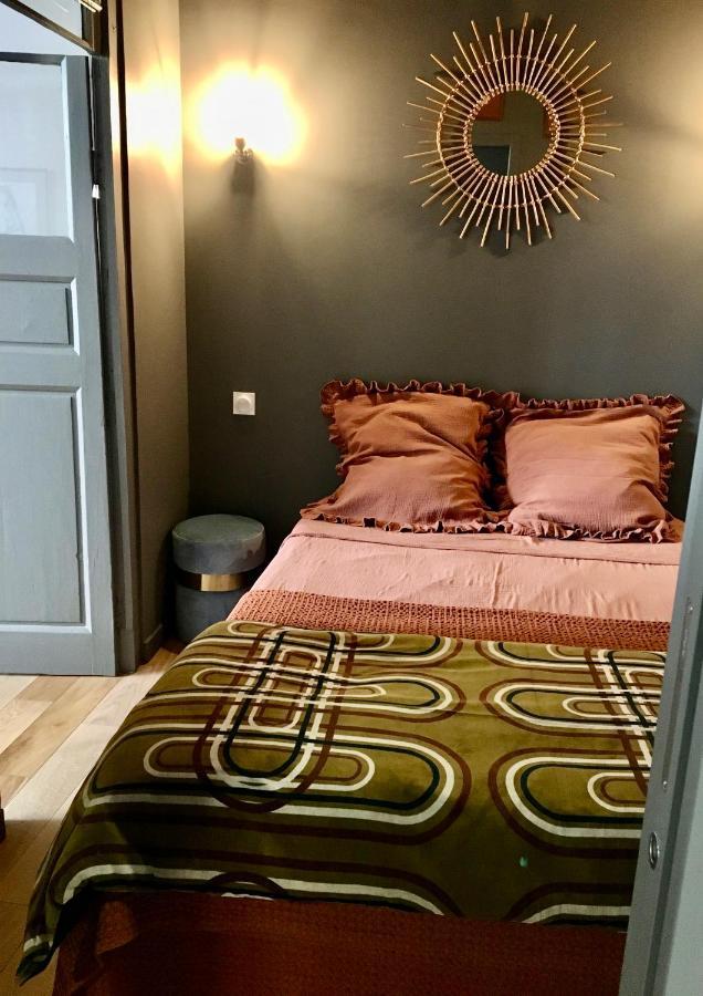 35 M2 Particulier Xvii Ieme Centre Historique Clermont-ferrand-lucas Ii Appartement *